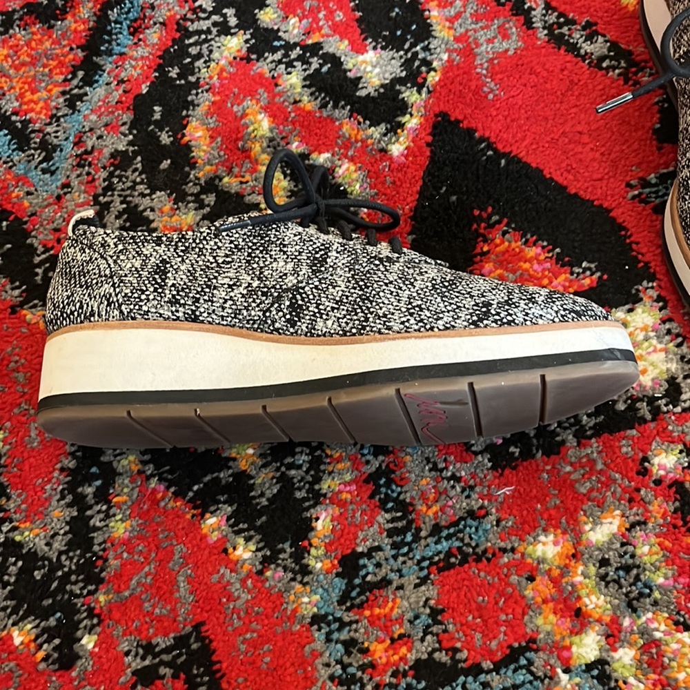 Salt and pepper Oxford - Picture 2 of 2